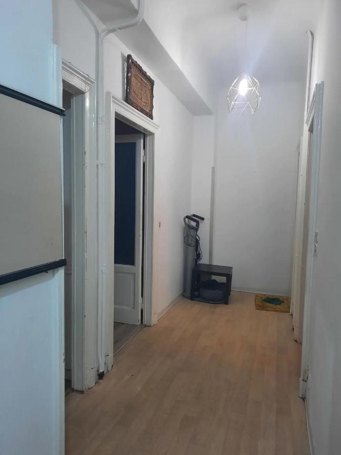 Nice And Quiet Accommodation In The City Center Milão Exterior foto